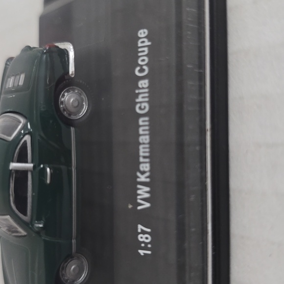 VW Karmann Ghia Coupe Model Car In Display Case - Picture 4 of 16